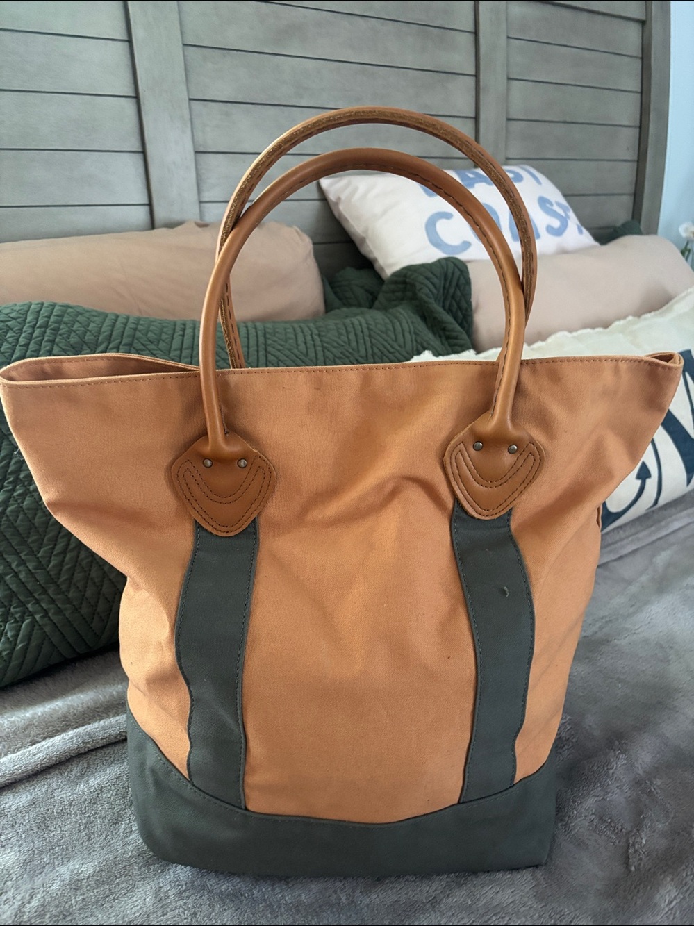 LL BEAN Boat & Tote Bag Full Grain Leather Handles vintage Khaki/Green - Picture 1 of 15